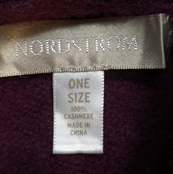 Nordstrom Cashmere Turtleneck Poncho Sweater Minimalist Timeless Luxury Fringe L - Picture 8 of 8